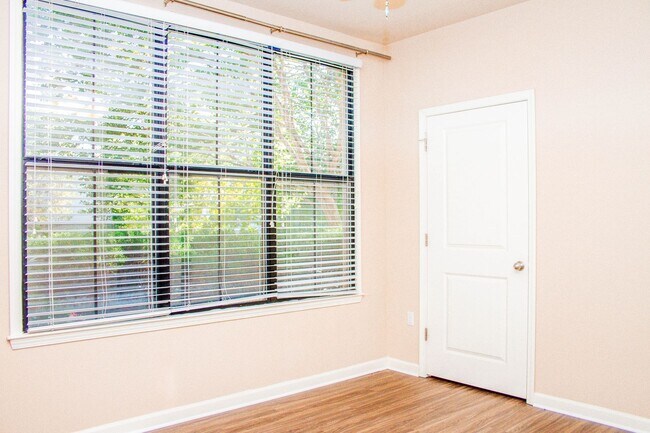 Photo - One Bedroom in Walker Square