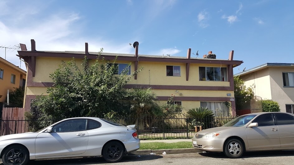 Photo - 3546 Brenton Ave