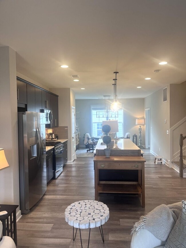 Photo - Executive Townhome in Preston Lakes
