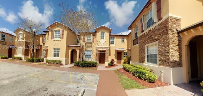 Photo - 3355 NE 13th Cir Dr Unit 107-28