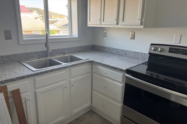 Photo - 108 Paxton Ave