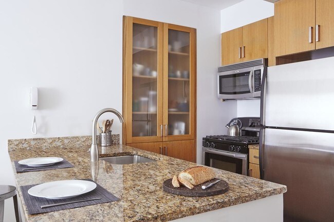 Photo - 188 Ludlow Street Unidad 3-N