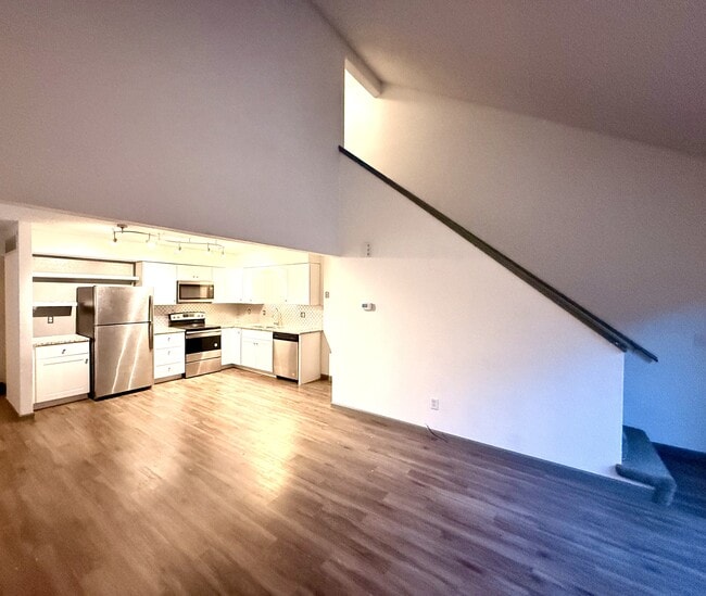 Photo - 209 NE Timbercreek Dr