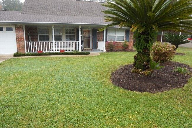 Pool Home in FWB! - Pool Home in FWB!
