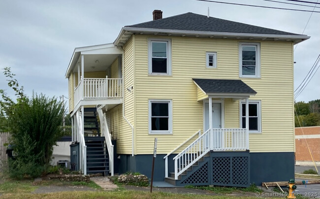 Photo - 21 Saybrook Rd Apartment Unit 3rd floor