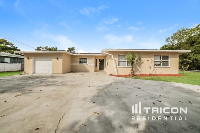 Building Photo - 4225 Cortez Way S Rental