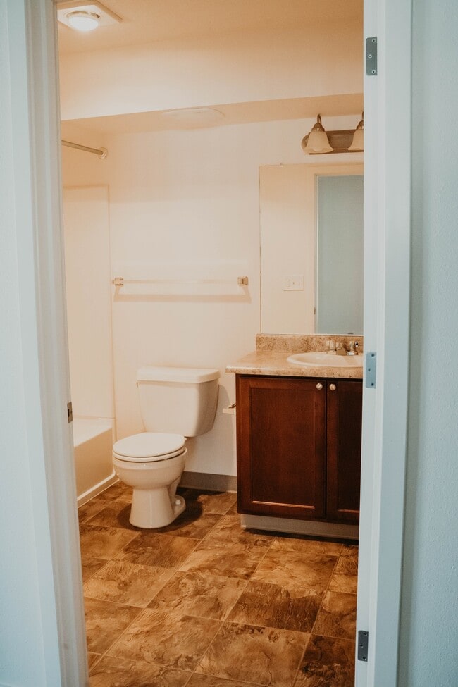 Photo - Edgewater at Mill Pond