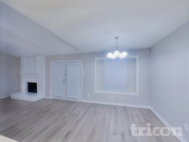 7917 Katie Ln
