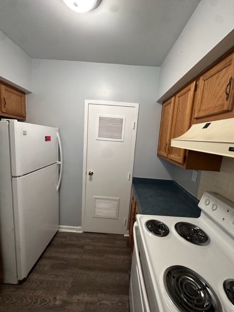 Photo - 1749 Algonquin Pkwy