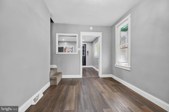 Photo - 603 Maple St