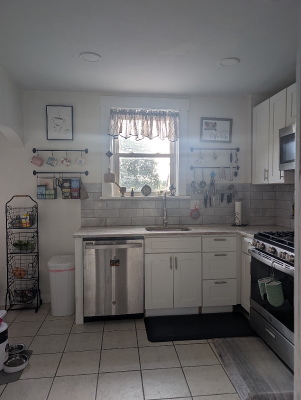 Building Photo - 3608 Pary Ave Rental