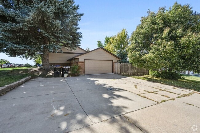 Building Photo - Amazing Arvada Upstairs Duplex Available N... Rental