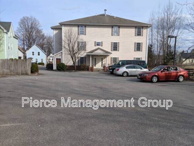 Building Photo - 99 Fourth St Unit 7 Rental