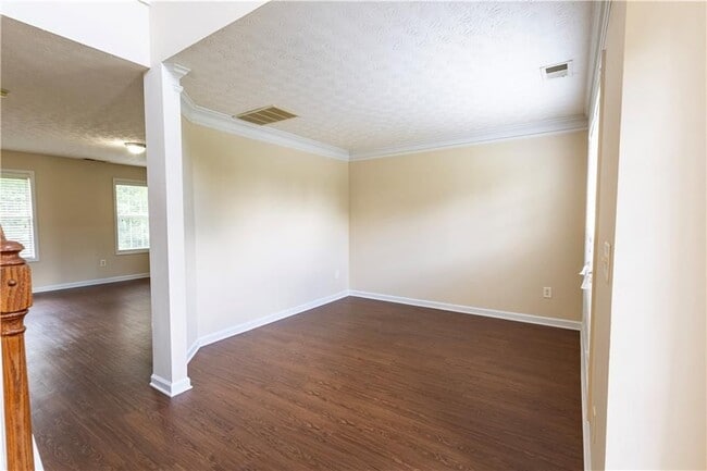 2432 Pendergrass Ln
