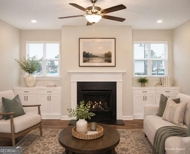 Photo - 4286 Waxwing St