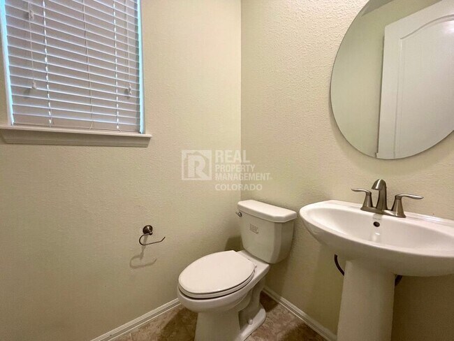 Photo - 15098 Chicago St