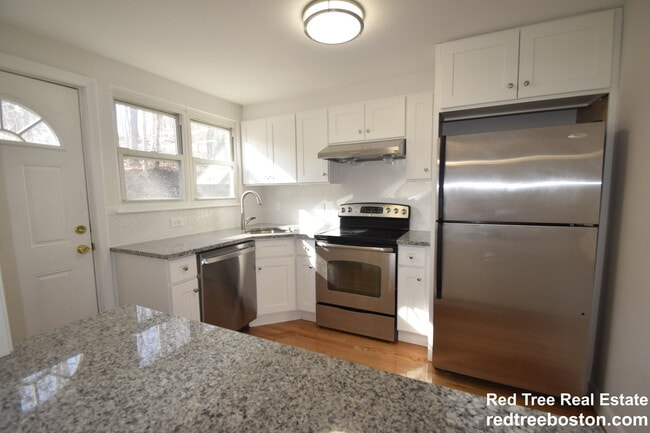 Photo - 117 Chestnut St Unit 3