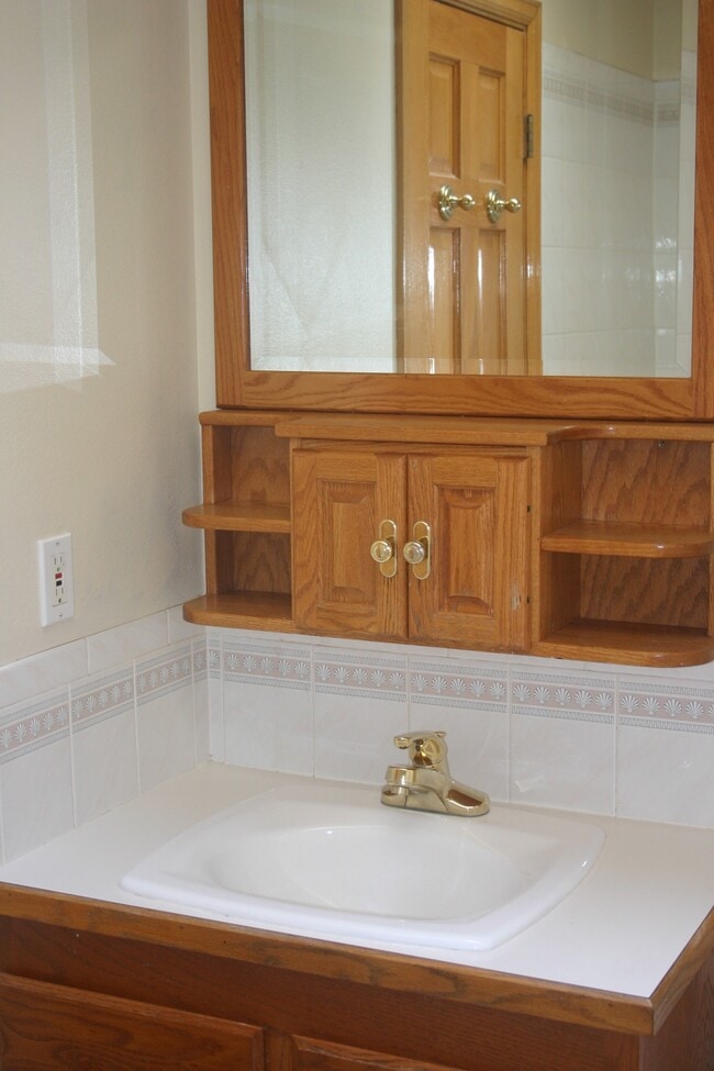 Photo - 14 Durian Ct