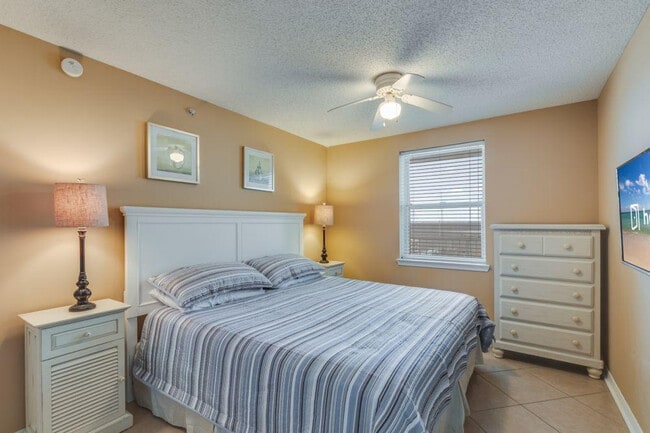 Photo - 561 E Beach Blvd Unidad ID1267067P