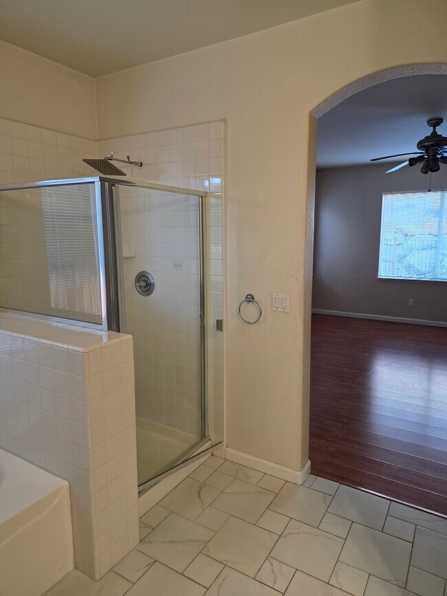 Photo - 7121 Crest Hill Dr