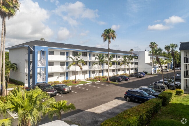 Building Photo - Westview Commons Rental