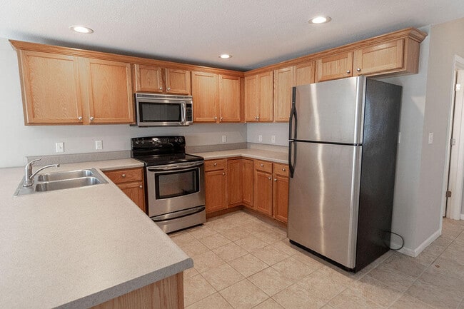 Photo - 1924 Center St