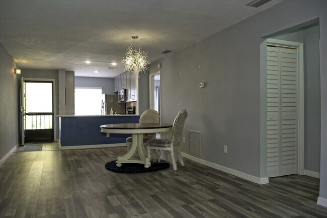 Photo - Ventura Country Club Gated Community