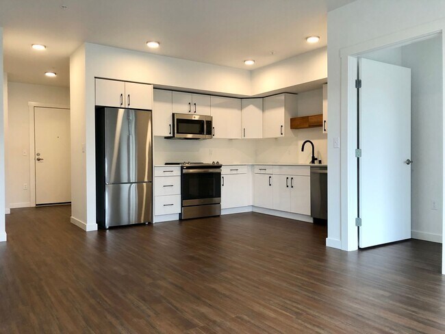 Photo - Spur Apartments