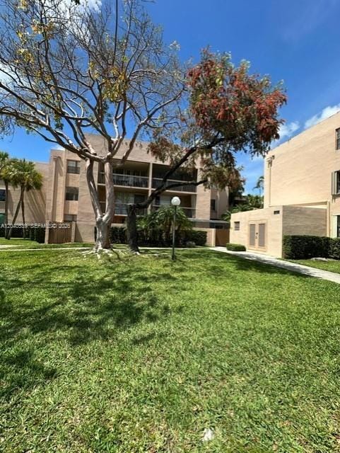 Building Photo - 10975 SW 107th St Unit 110
