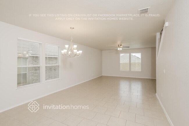 Photo - 1606 Desert Candle