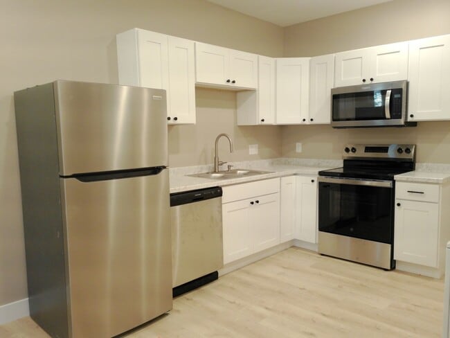 Photo - 1108 Coats St Unit 101