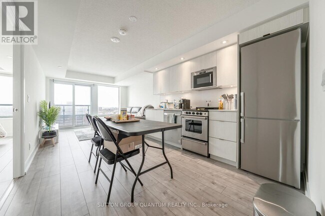 Photo - 10 Eva Rd Unité 1603