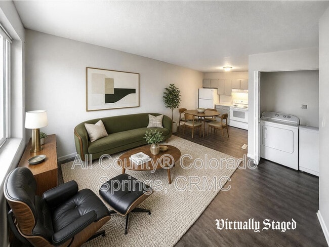Building Photo - 4331 Ericson Dr Unit 1