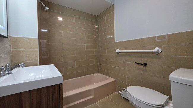 Photo - 722 Westside Ave Unidad 2