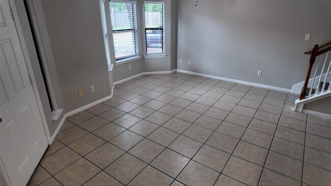 Photo - 3032 La Estancia Ln