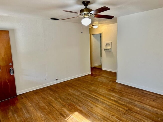 Photo - 931 Cheatham St