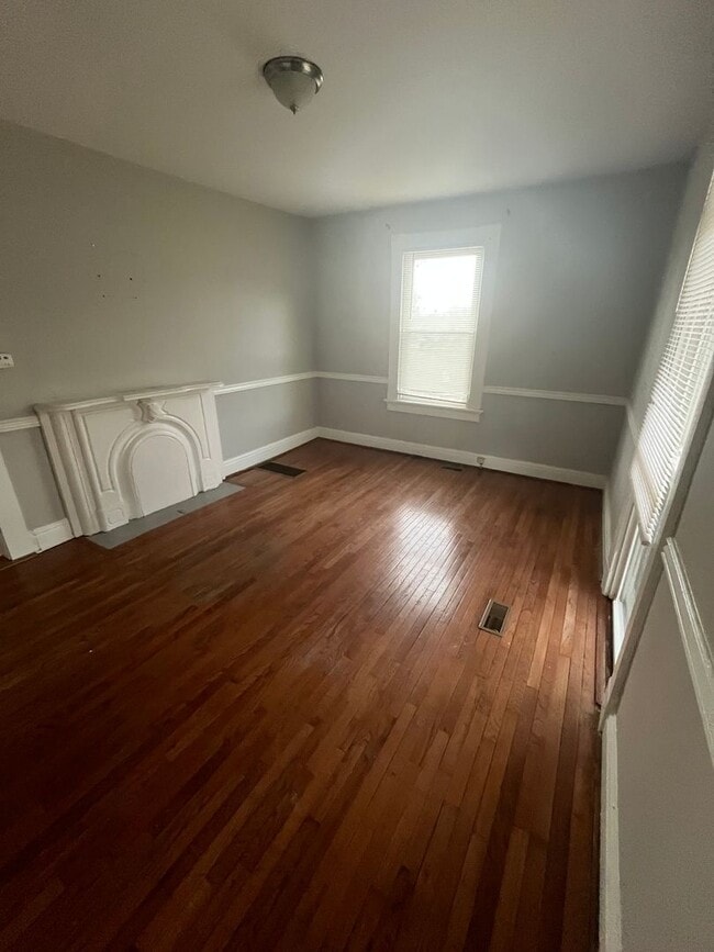 Photo - 4805 Eastern Ave Unit 2