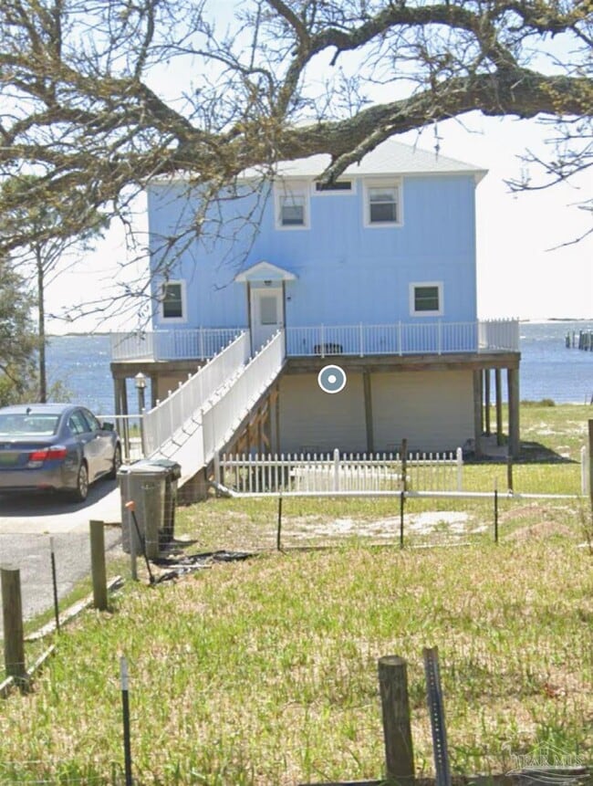 Building Photo - 10635 Gulf Beach Hwy Rental