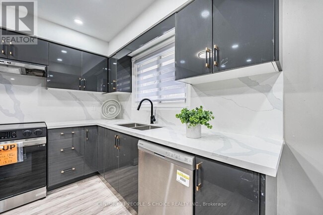 Photo - 506 Normandy St