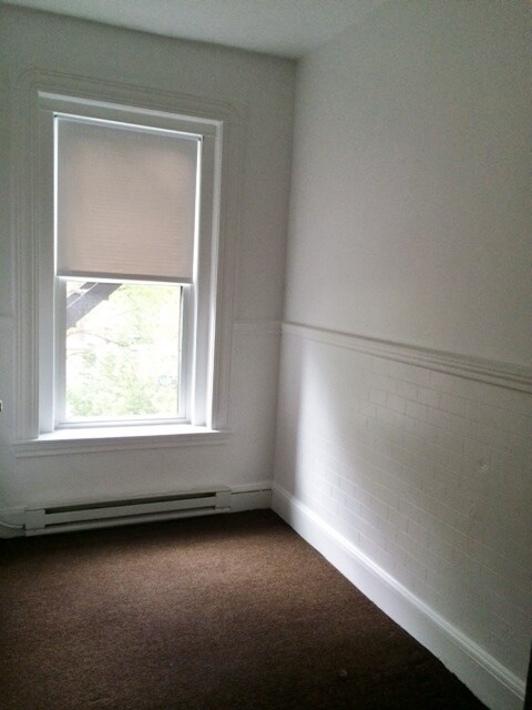 56 Hawes St Unit 8