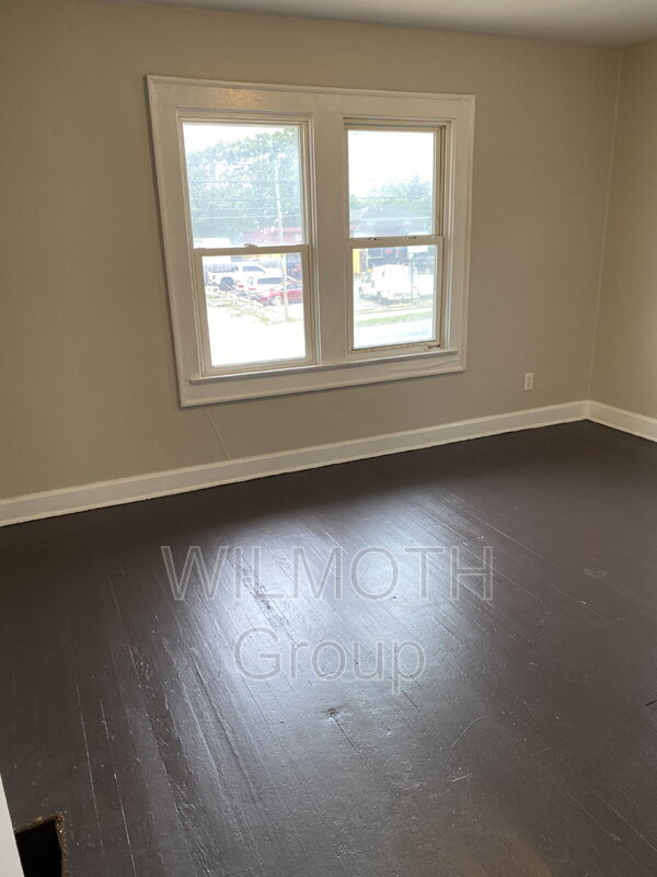 Photo - 6052 E Washington St Unit B