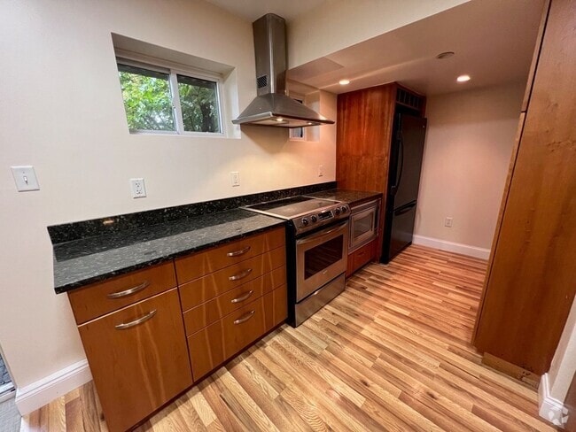 Building Photo - 57A Saint Paul St Unit 20 Rental
