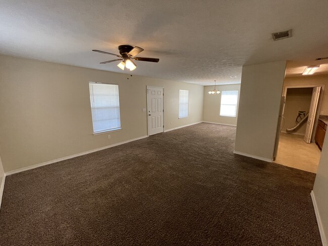 Photo - 5315 Cartier Dr