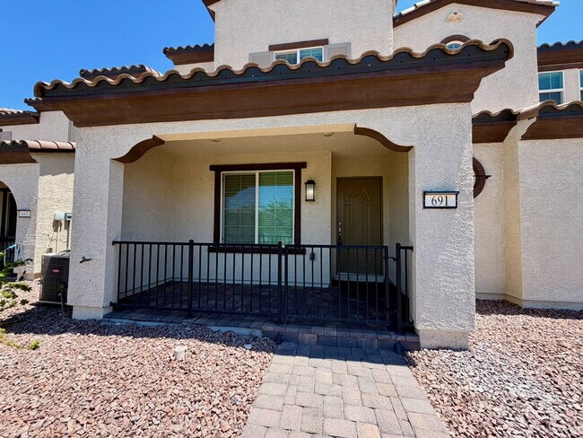 3 BED 2.5 BATH 2 CAR GARAGE TOWNHOME IN HENDERSON CADENCE COMMUNITY FOR RENT!!