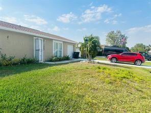 Photo - 1842 SW Morelia Ln