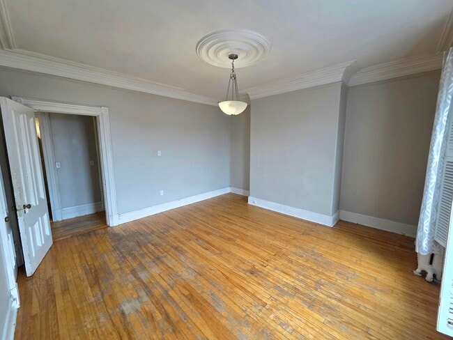 Photo - 184 Germain St Unit 4