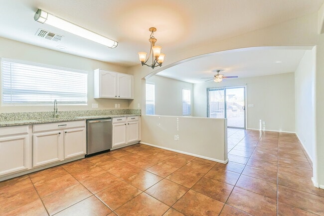 Photo - 38306 N Amy Ln