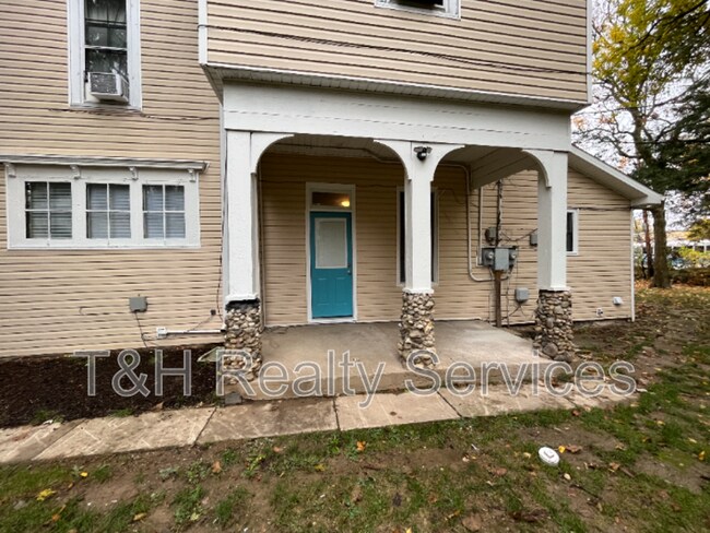 Photo - 1139 Division St. Unidad A