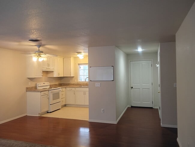 Photo - MM2240-1 Unidad C