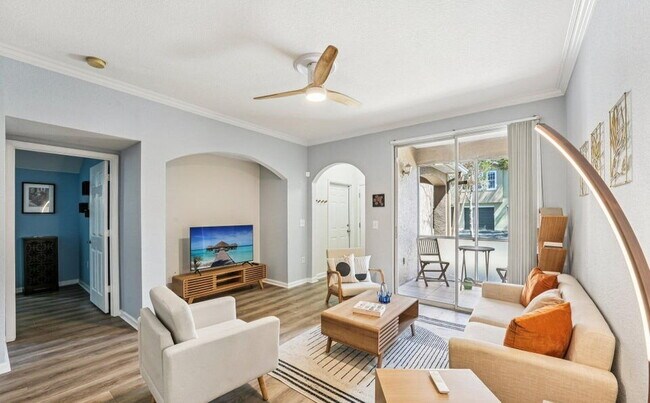 Photo - For Rent- Furnished or Vacant Unidad 2203